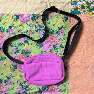 Baggu camera bag extra pink